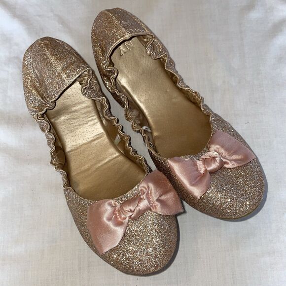 New York & Co. Ballet Slippers Womens Size 9 Medium Pink Glitter Bow Toe Slip On - Picture 1 of 12